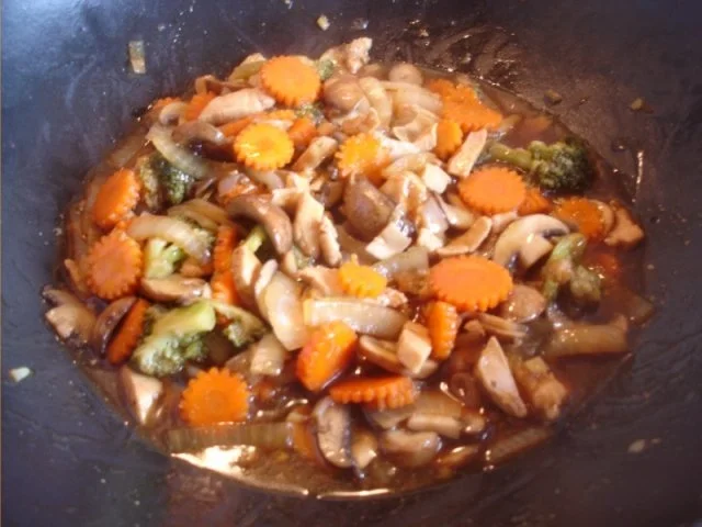 Rezept: Vollkornreis mit Wok-Hähnchenbrustfilet-Gemüse Bild Nr. 11 Vollkornreis mit Wok-Hähnchenbrustfilet-Gemüse - Rezept - Bild Nr. 11