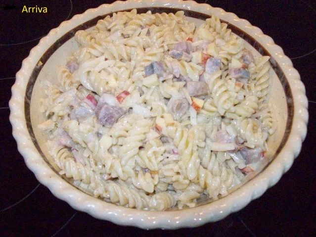 Salalte: Nudelsalat mit Hering - Rezept - Bild Nr. 8