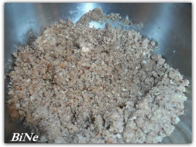 BiNe` S PFLAUMENKUCHEN MIT NUSSSTREUSEL - Rezept - Bild Nr. 6