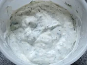 Sauce: Dill-Sauce zu Lachsfilet - Rezept