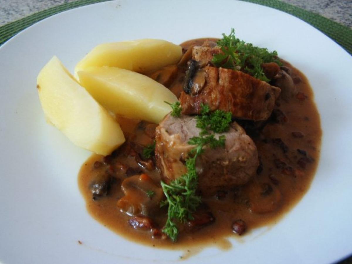 Schweinelende mit Champignons - Rezept mit Bild - kochbar.de