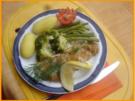Alaska Seelachsfilet mit Brokkoli, grünen Bohnen und Drillingen - Rezept