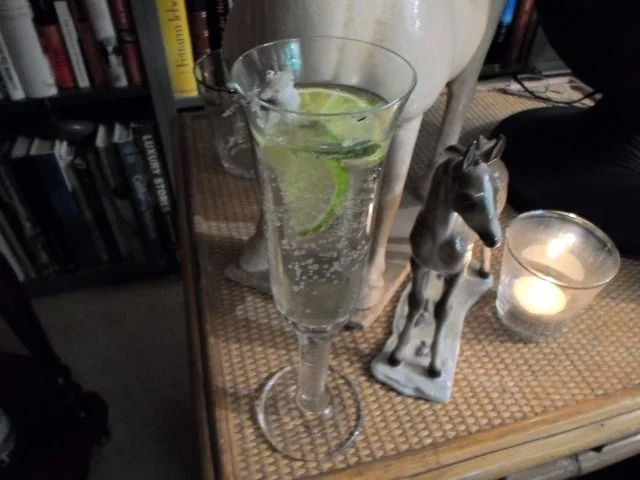 Cocktail vom Holunderblütensirup - Rezept