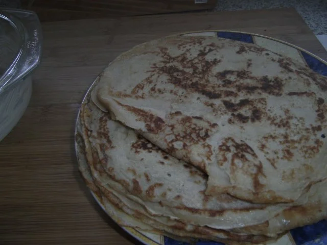 Rezept: Pfannkuchenberg mit Gehacktessaucen-Füllung Bild Nr. 5 Pfannkuchenberg mit Gehacktessaucen-Füllung - Rezept - Bild Nr. 5