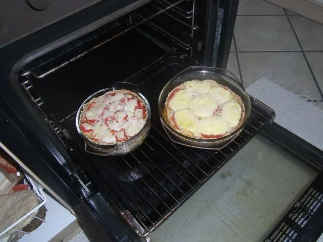 Rezept: Pfannkuchenberg mit Gehacktessaucen-Füllung Bild Nr. 9 Pfannkuchenberg mit Gehacktessaucen-Füllung - Rezept - Bild Nr. 9