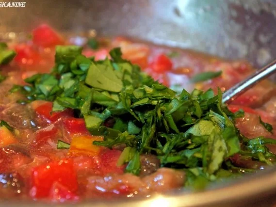 Mit Ziegenkäse gratinierte Aprikosen und Bruschetta - Rezept - Bild Nr. 7