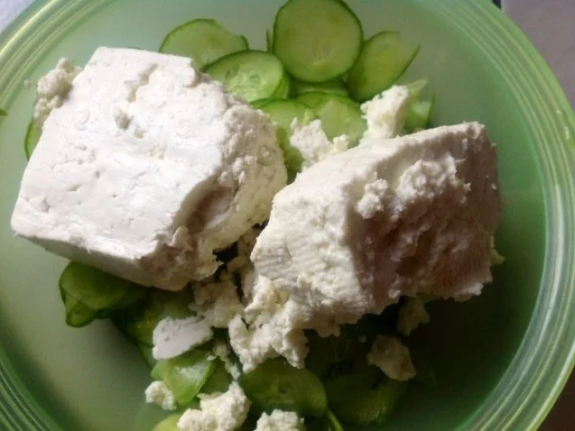 Rezept: Tzaziki-Schafskäse-Dip Bild Nr. 5 Tzaziki-Schafskäse-Dip - Rezept - Bild Nr. 5