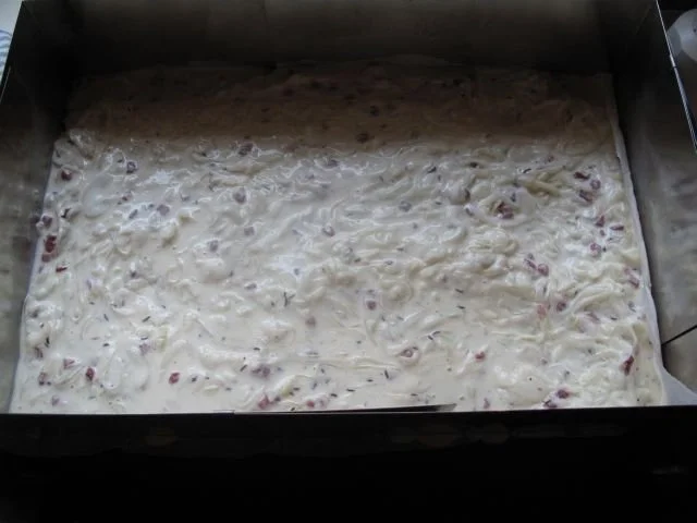 Rezept: Zwiebelkuchen vom Blech mit viiiel Belag Bild Nr. 4 Zwiebelkuchen vom Blech mit viiiel Belag - Rezept - Bild Nr. 4