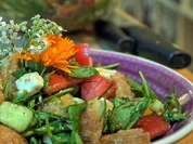 Rezept: Wilde Thymian-Panzanella Wilde Thymian-Panzanella - Rezept