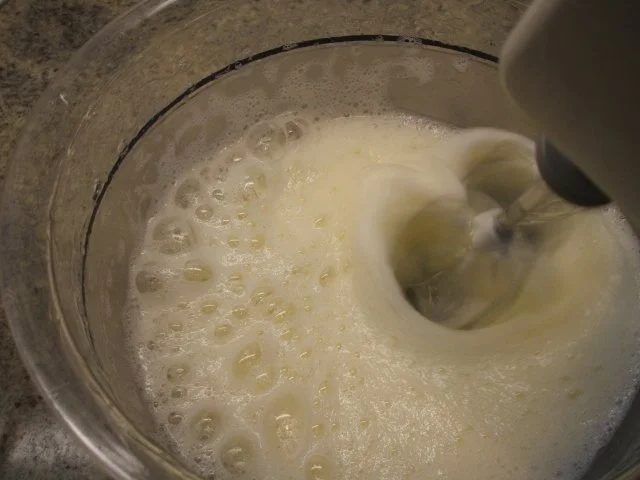 Backen: Eierschecke mit Schwarzbeeren - Rezept - Bild Nr. 12