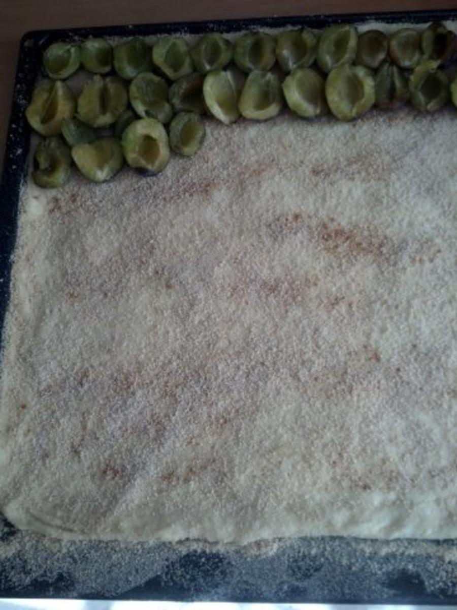 Omas Pflaumenkuchen vom Blech - Rezept mit Bild - kochbar.de