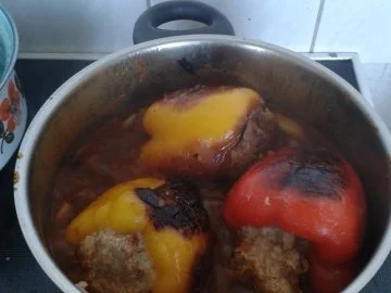 Rezept: Gefüllte Paprikaschoten Gefüllte Paprikaschoten - Rezept