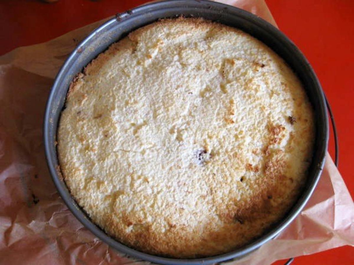 Kirsch - Kokos - Kuchen mit Creme Fraiche - Rezept - Bild Nr. 13