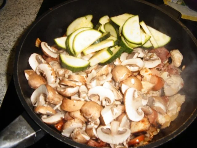 Rezept: Hähnchentopf Bild Nr. 4 Hähnchentopf - Rezept - Bild Nr. 4