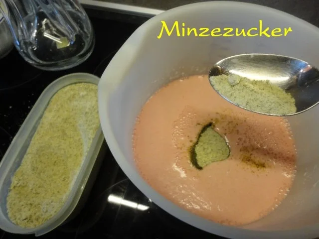 Rezept: Melonen Schale Bild Nr. 7 Melonen Schale - Rezept - Bild Nr. 7
