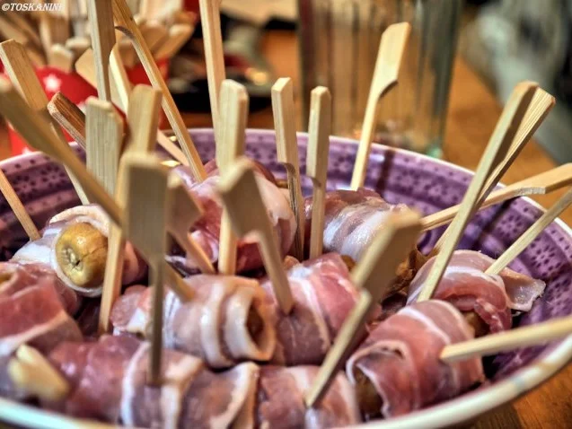 Gazpacho mit Datteln im Speckmantel - Rezept - Bild Nr. 12