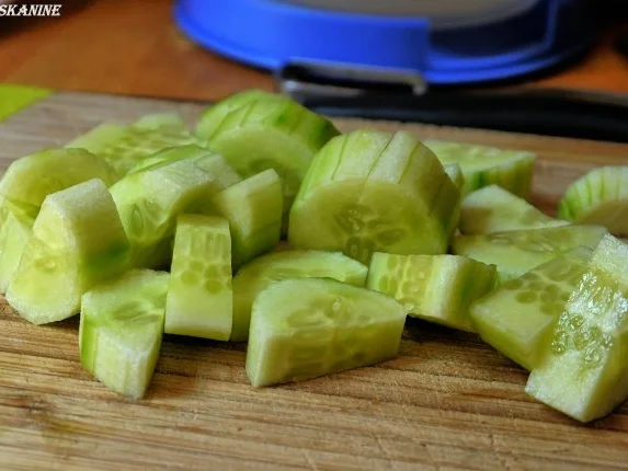 Gazpacho mit Datteln im Speckmantel - Rezept - Bild Nr. 2