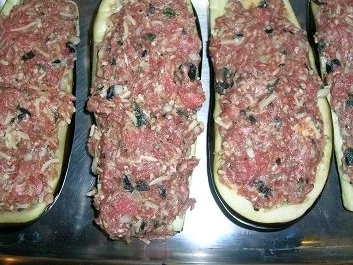 Rezept: Auberginen, gefüllt auf "leicht" türkische Art Bild Nr. 4 Auberginen, gefüllt auf "leicht" türkische Art - Rezept - Bild Nr. 4