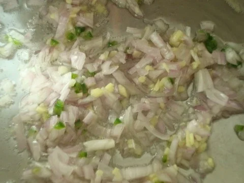 Rezept: Tomaten - Ei - Süppchen Bild Nr. 5 Tomaten - Ei - Süppchen - Rezept - Bild Nr. 5