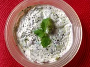 Rezept: Melisse-Gurken-Frischkรคse-Dip Melisse-Gurken-Frischkรคse-Dip - Rezept