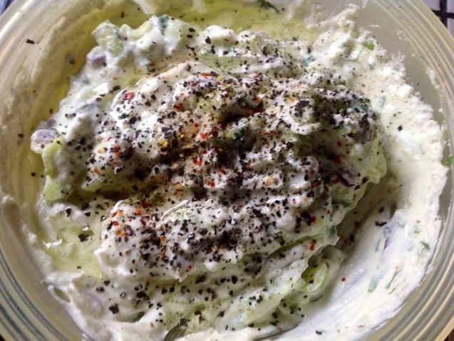 Melisse-Gurken-Frischkäse-Dip - Rezept - Bild Nr. 7