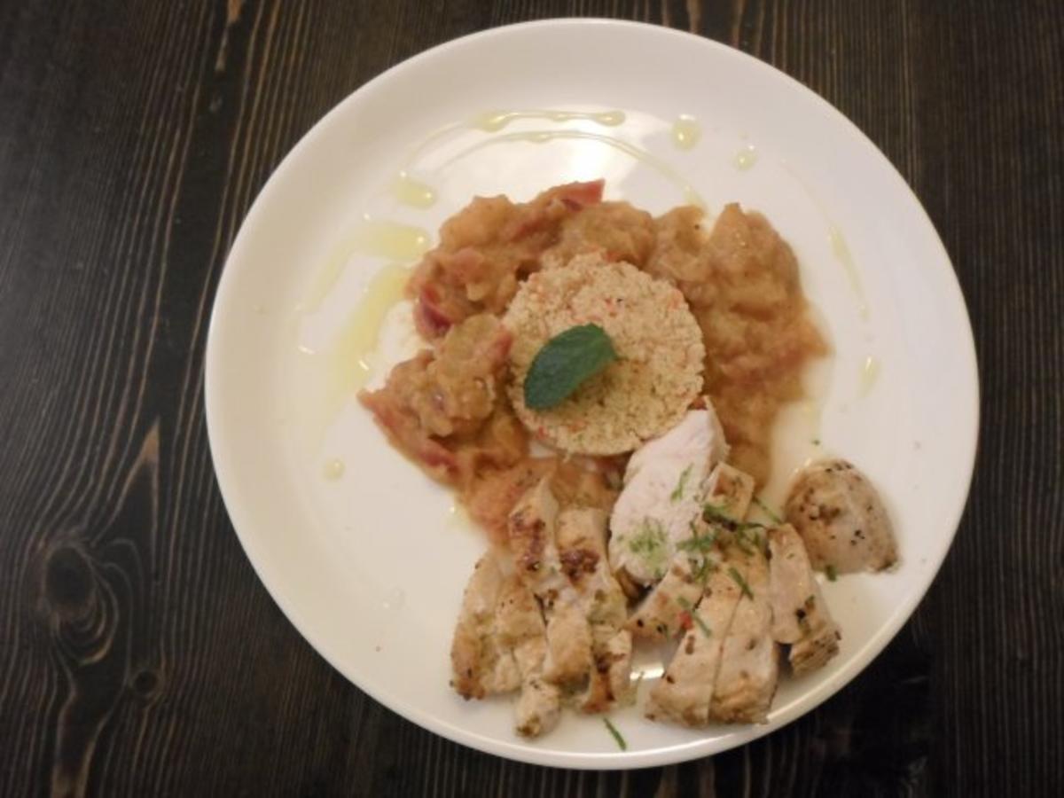 Bilder für Limettenhühnchen auf Rhabarber-Chutney und Minz-Cous Cous - Rezept