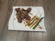 Lammkaree an Cognac Sauce auf Pilzrisotto und Gemüseallerelei - Rezept