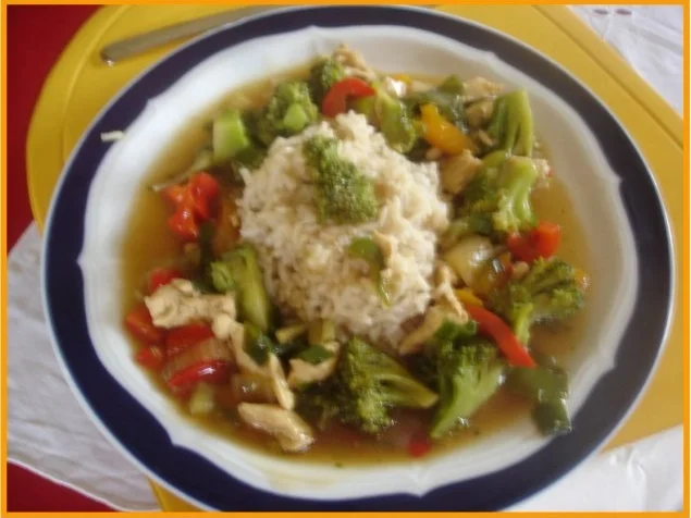 Hähnchen-Wok mit Gemüse und Vollkornreis - Rezept - Bild Nr. 14