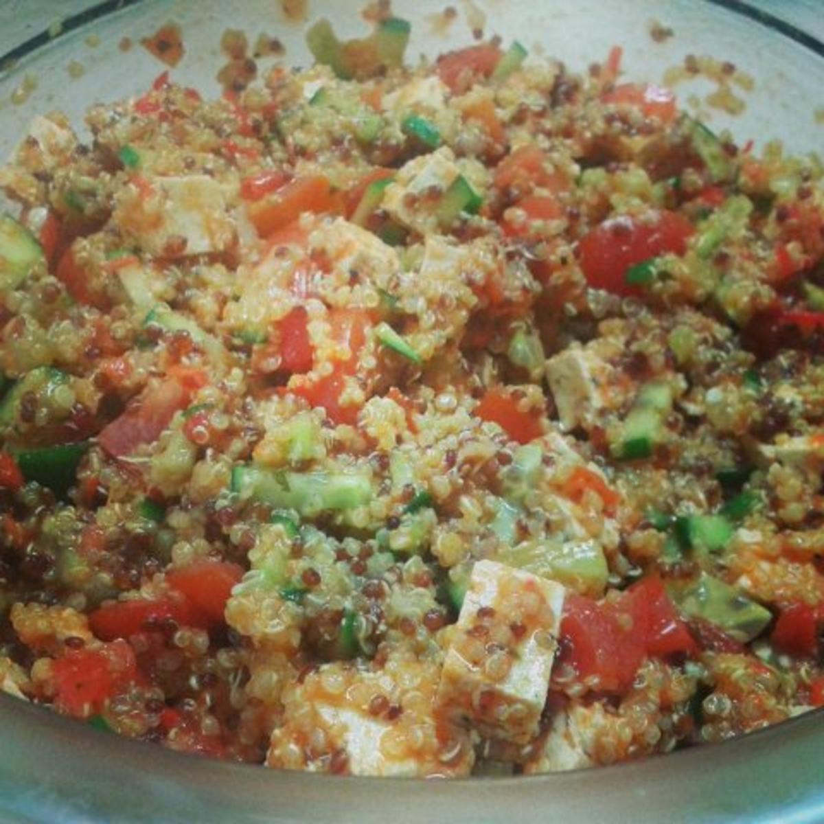 Bilder für Quinoa-Salat Rezept
