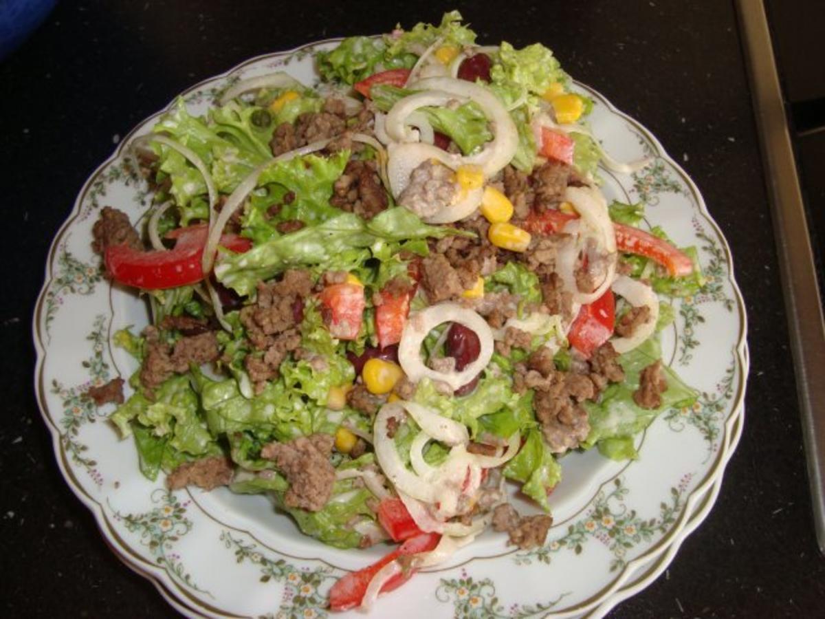 Hackfleisch-Salat - Rezept