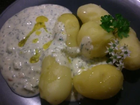 Pellkartoffeln mit grüner Soße - Rezept - Bild Nr. 3