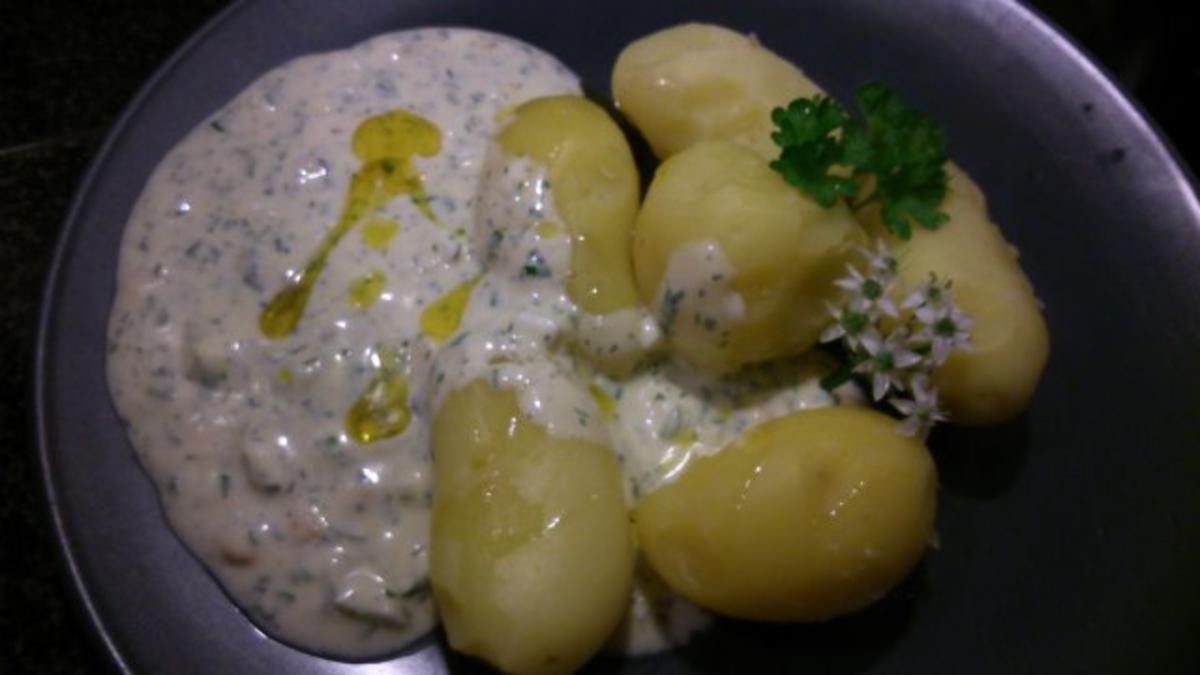 Pellkartoffeln mit grüner Soße - Rezept - Bild Nr. 5