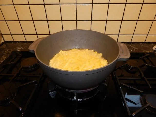 Pommes frites - selbstgemacht - - Rezept - Bild Nr. 3