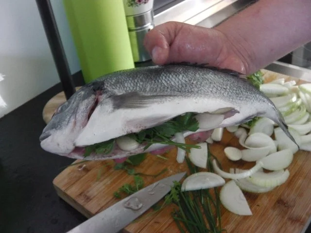 Maximilians mediterrane Dorade vom Räuchergrill - Rezept - Bild Nr. 3