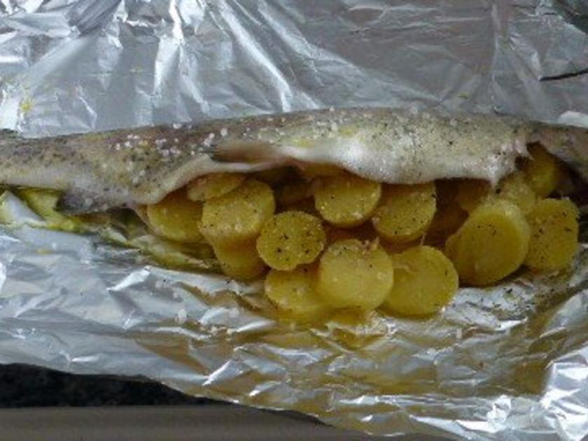 Gefüllte Forelle aus der Folie - Rezept