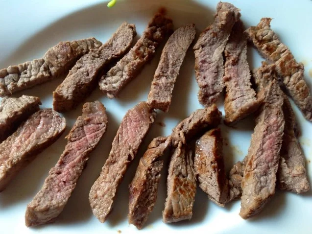 Rezept: Rindfleisch-Käsesalat Bild Nr. 7 Rindfleisch-Käsesalat - Rezept - Bild Nr. 7