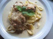 Gefüllte Champignons auf Tagliatelle - Rezept
