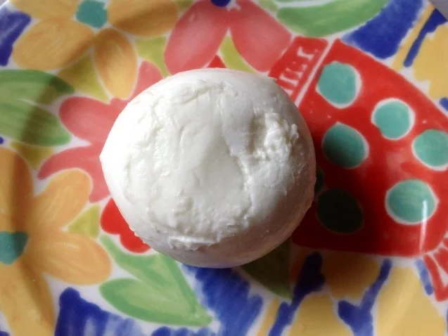 Rezept: Tomaten-Rucola-Salat mit Salzorangen und gebratenem Mozzarella Bild Nr. 6 Tomaten-Rucola-Salat mit Salzorangen und gebratenem Mozzarella - Rezept - Bild Nr. 6