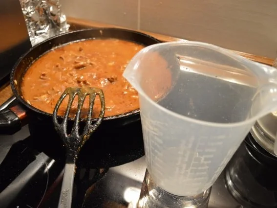 Rezept: Geschnetzeltenpfanne "Gyrosart" Bild Nr. 9 Geschnetzeltenpfanne "Gyrosart" - Rezept - Bild Nr. 9