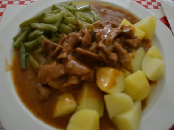 Rezept: Geschnetzeltenpfanne "Gyrosart" Bild Nr. 15 Geschnetzeltenpfanne "Gyrosart" - Rezept - Bild Nr. 15