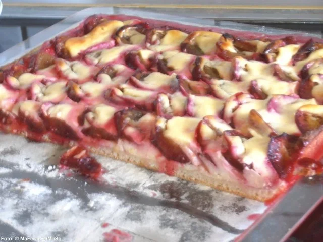 Zwetschgendatschi mit Quarkguss - Rezept