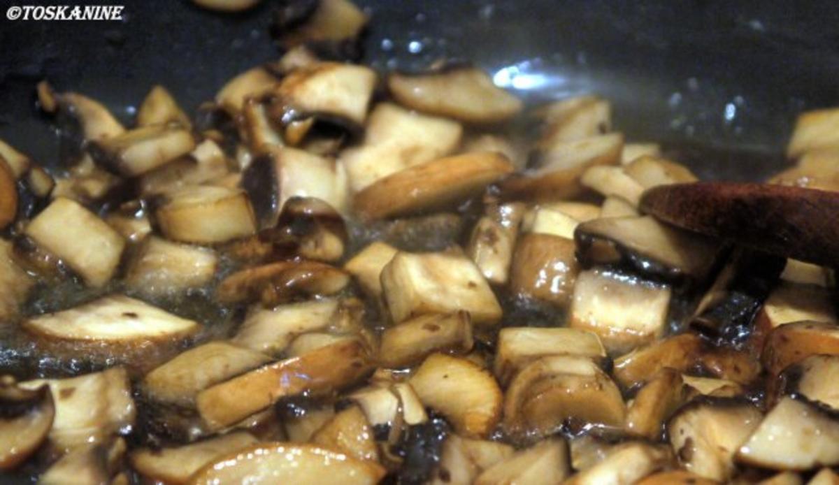 Hähnchen-Champignon-Pfanne mit Fächerkartoffeln - Rezept - Bild Nr. 17