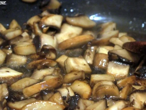 Rezept: Hähnchen-Champignon-Pfanne mit Fächerkartoffeln Bild Nr. 17 Hähnchen-Champignon-Pfanne mit Fächerkartoffeln - Rezept - Bild Nr. 17