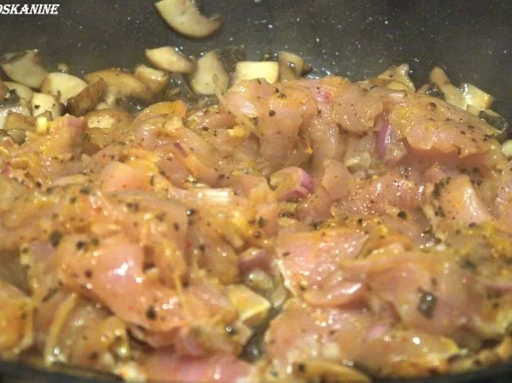 Rezept: Hähnchen-Champignon-Pfanne mit Fächerkartoffeln Bild Nr. 18 Hähnchen-Champignon-Pfanne mit Fächerkartoffeln - Rezept - Bild Nr. 18