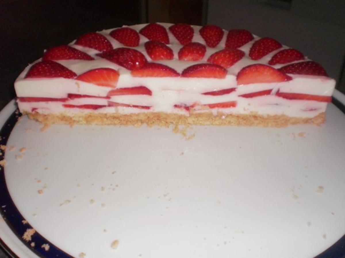 Erdbeer-Bottermelk-Torte - Rezept - Bild Nr. 2