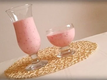 Rezept: Johannisbeeren-Bananen Smoothie Bild Nr. 8 Johannisbeeren-Bananen Smoothie - Rezept - Bild Nr. 8