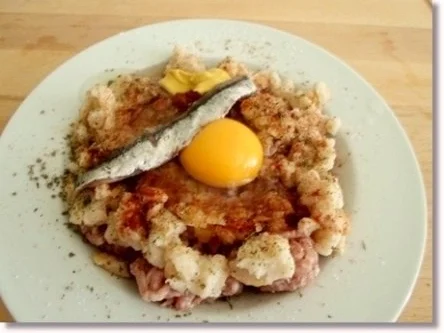 Rezept: Mit Kapernsauce nappierte ♔ Königsberger Klopse mit Salzkartoffeln Bild Nr. 12 Mit Kapernsauce nappierte ♔ Königsberger Klopse mit Salzkartoffeln - Rezept - Bild Nr. 12