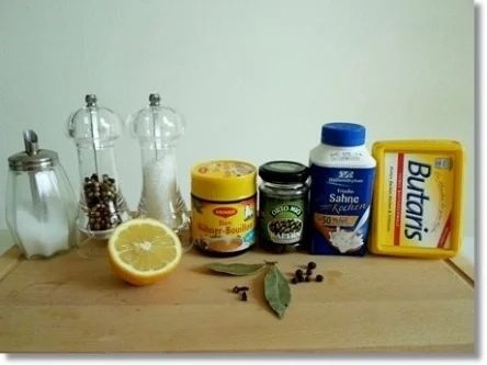 Rezept: Mit Kapernsauce nappierte ♔ Königsberger Klopse mit Salzkartoffeln Bild Nr. 18 Mit Kapernsauce nappierte ♔ Königsberger Klopse mit Salzkartoffeln - Rezept - Bild Nr. 18