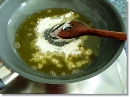 Rezept: Mit Kapernsauce nappierte ♔ Königsberger Klopse mit Salzkartoffeln Bild Nr. 19 Mit Kapernsauce nappierte ♔ Königsberger Klopse mit Salzkartoffeln - Rezept - Bild Nr. 19