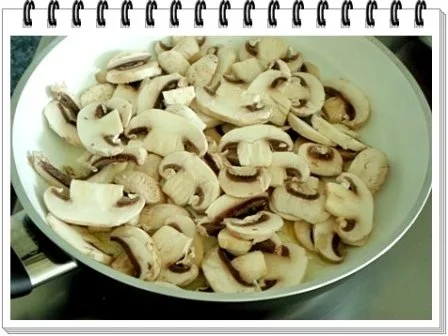 Kartoffelrösti mit gebratenen Champignons - Rezept - Bild Nr. 5